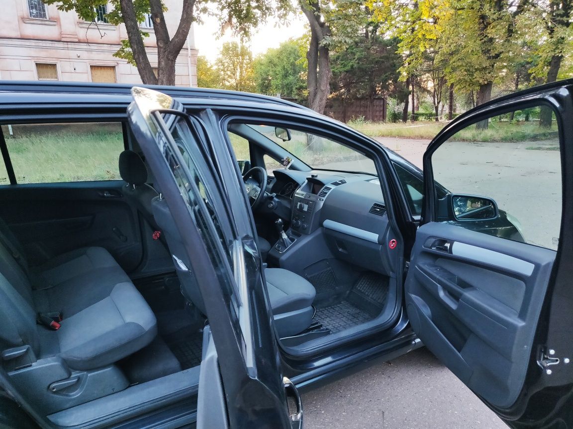 Opel Zafira 1.9 tdi не растаможена
