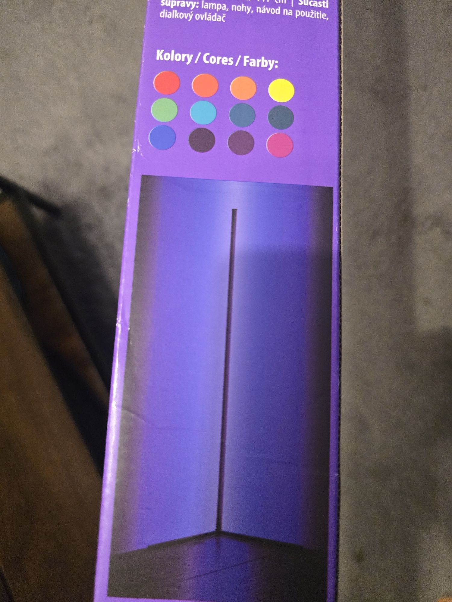 Narożna Listwa lampa podłogowa RGB z pilotem