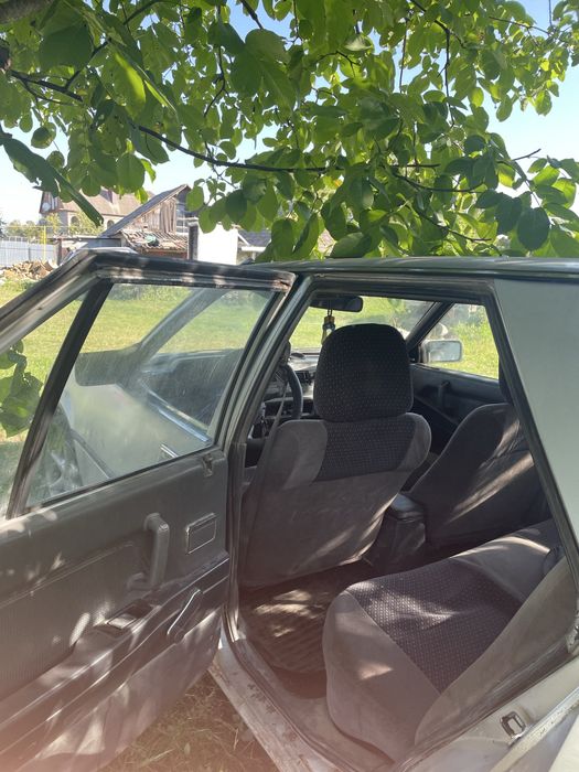 Продам Mitshubihi galant 2.0 всі три машини