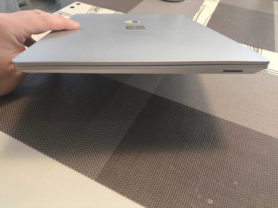 Microsoft Surface Laptop 3 15" 8gb RAM+256gb SSD, 2К тачскрін
