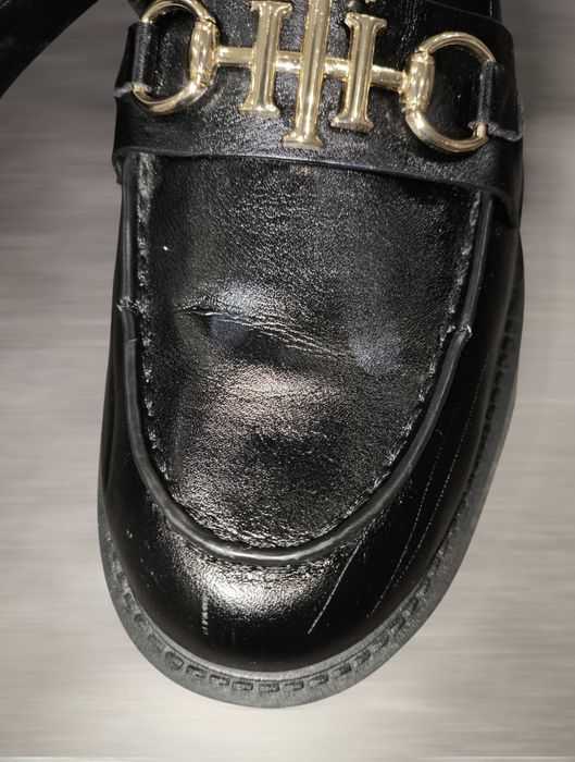 Tommy Hilfiger Loafersy Th Chain Loafer – damskie modne mokasyny 38.5