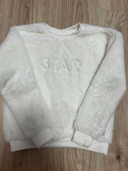 Кофта пухнаста на дівчинку