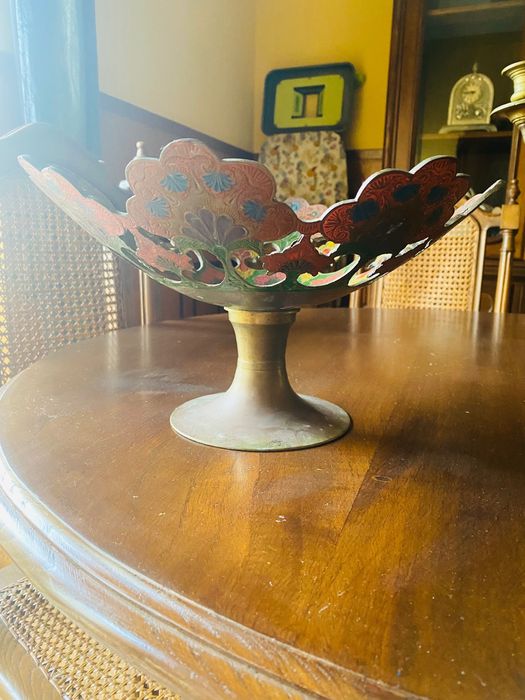 Ornamentos antigos de cobre