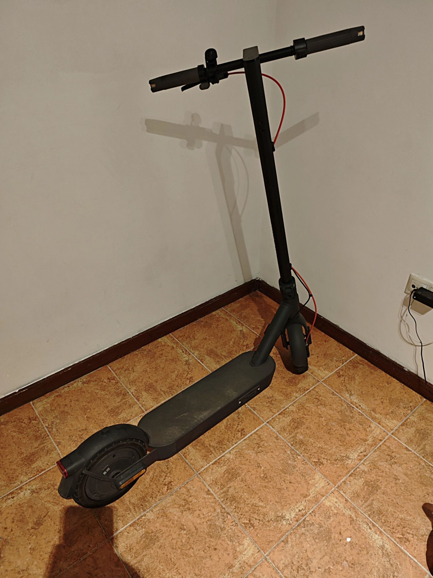 Trotinete Xiaomi mi scooter 4 pro gen2