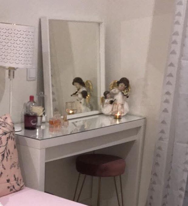 Toucador e Espelho Ikea MALM