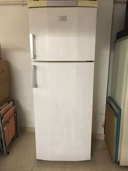 Frigorífico AEG duas portas
