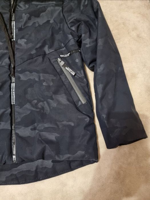 Курточка демисезонная р.146