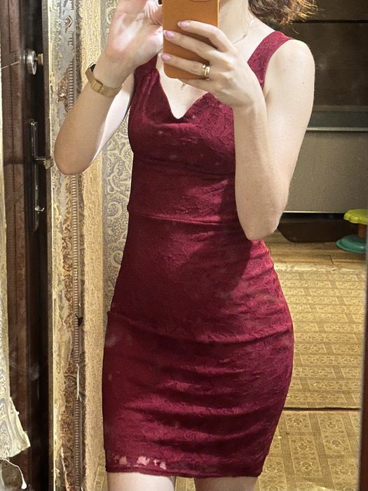 Сукня вечірня гіпюр