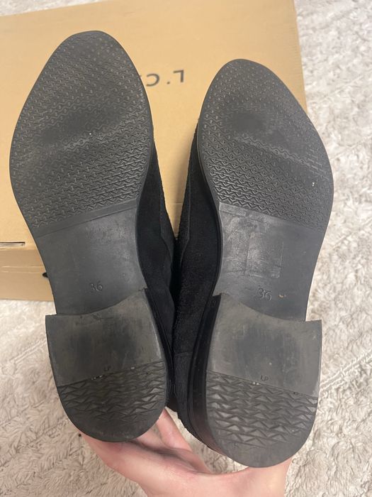 Жіноче взуття carvali