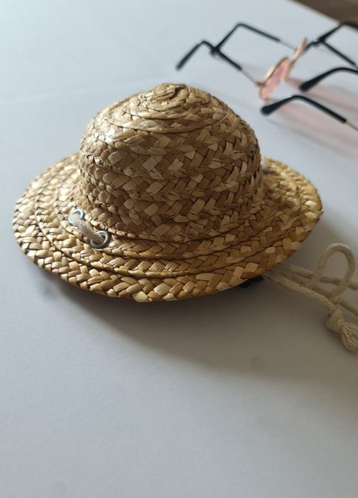 Kapelusz słomkowy dla psa