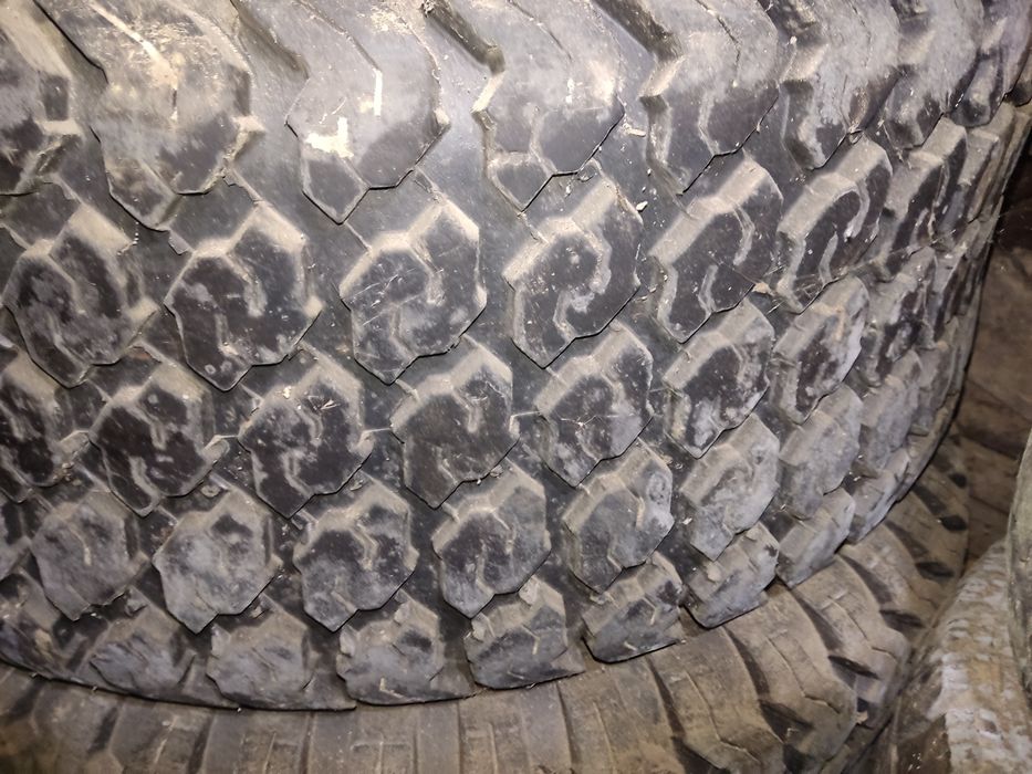 Opony Good Year 38x14.00-20 BKT 14.00-20 , 1400-20 , 14.00r20
