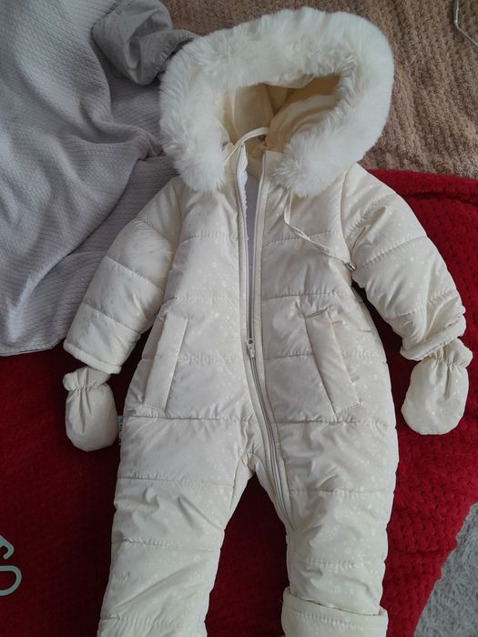 Зимовий комбінезон