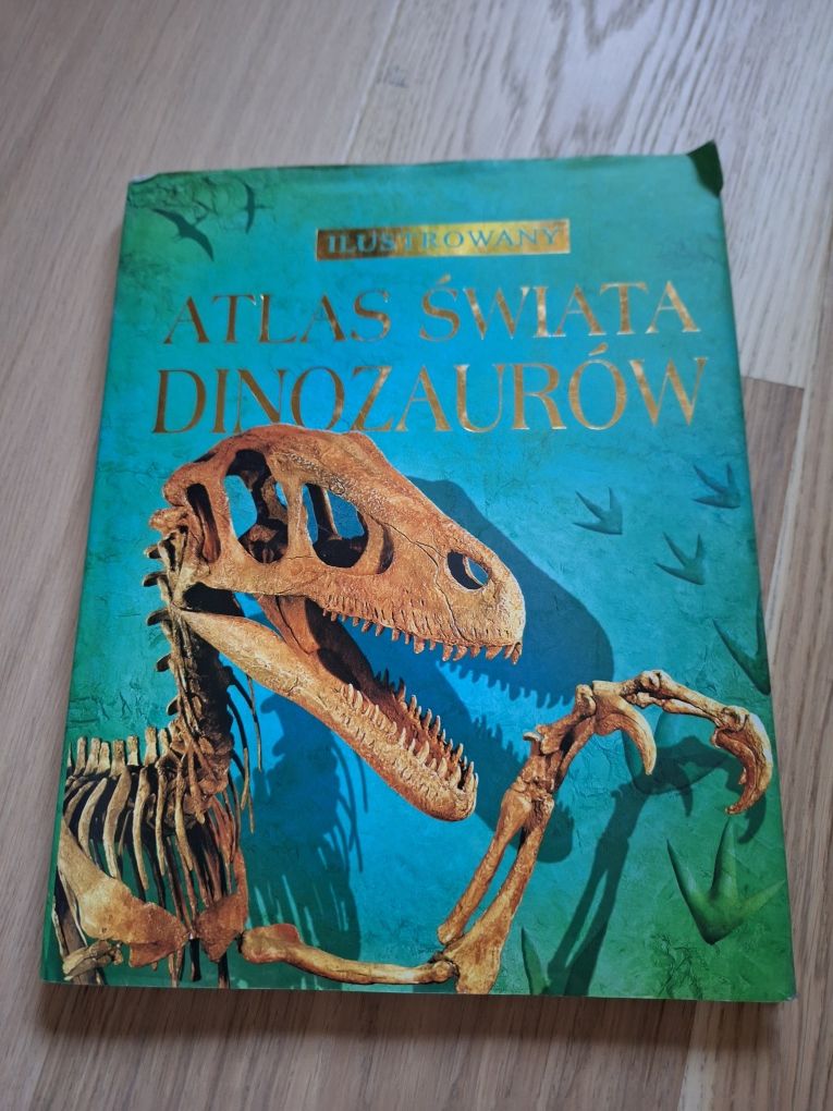 Atlas świata dinozaurów