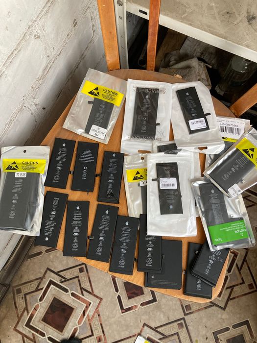 Аккумулятор iPhone одним лотом