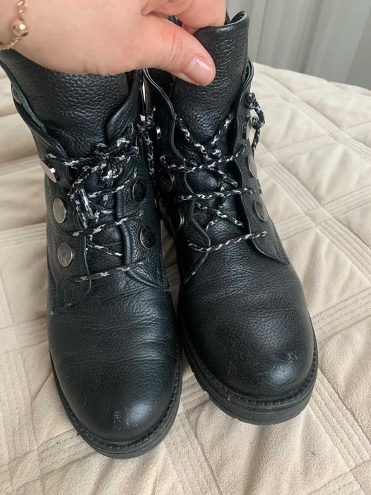 Шкіряні черевики 36 розмір