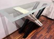 Mesa para recepção ou de entrada em vidro e pedra (preto e beje)