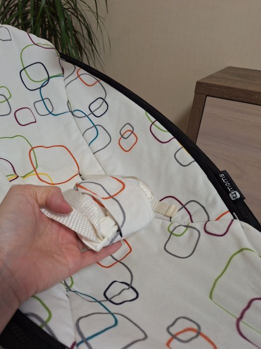Заколисуючий центр Мамару Mamaroo 4moms 4.0