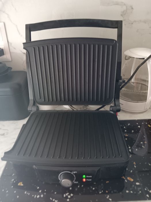 Grill elektryczny