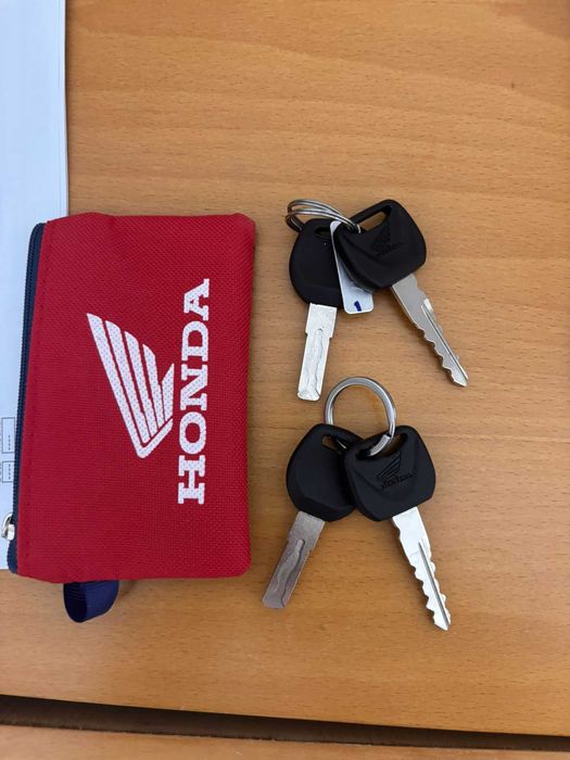 Mota Honda CB125F 6500Km Com GARANTIA (Moto de Garagem)