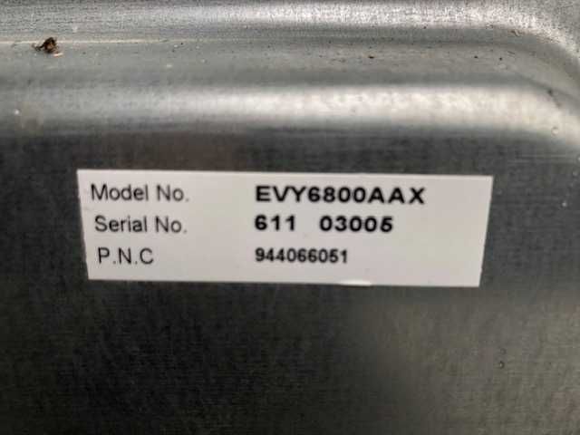 Electrolux EVY6800AAX mikrofalówko - piekarnik