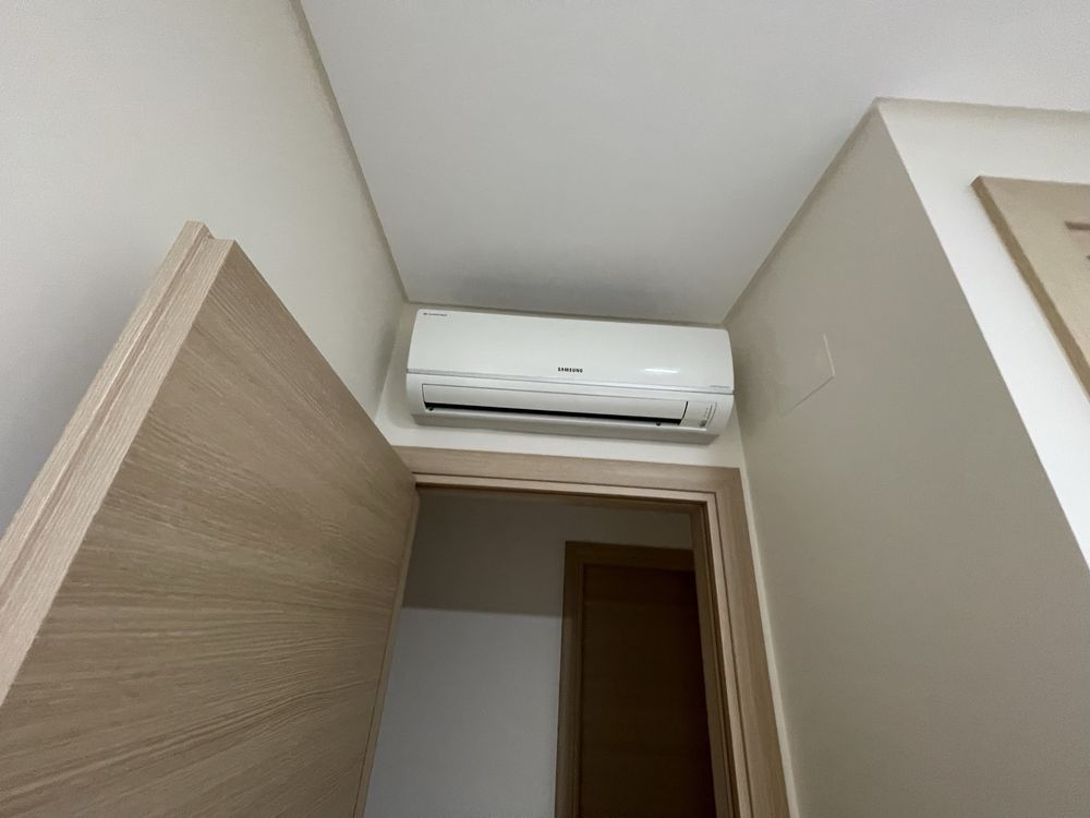 Aluga se Quarto meses de verão