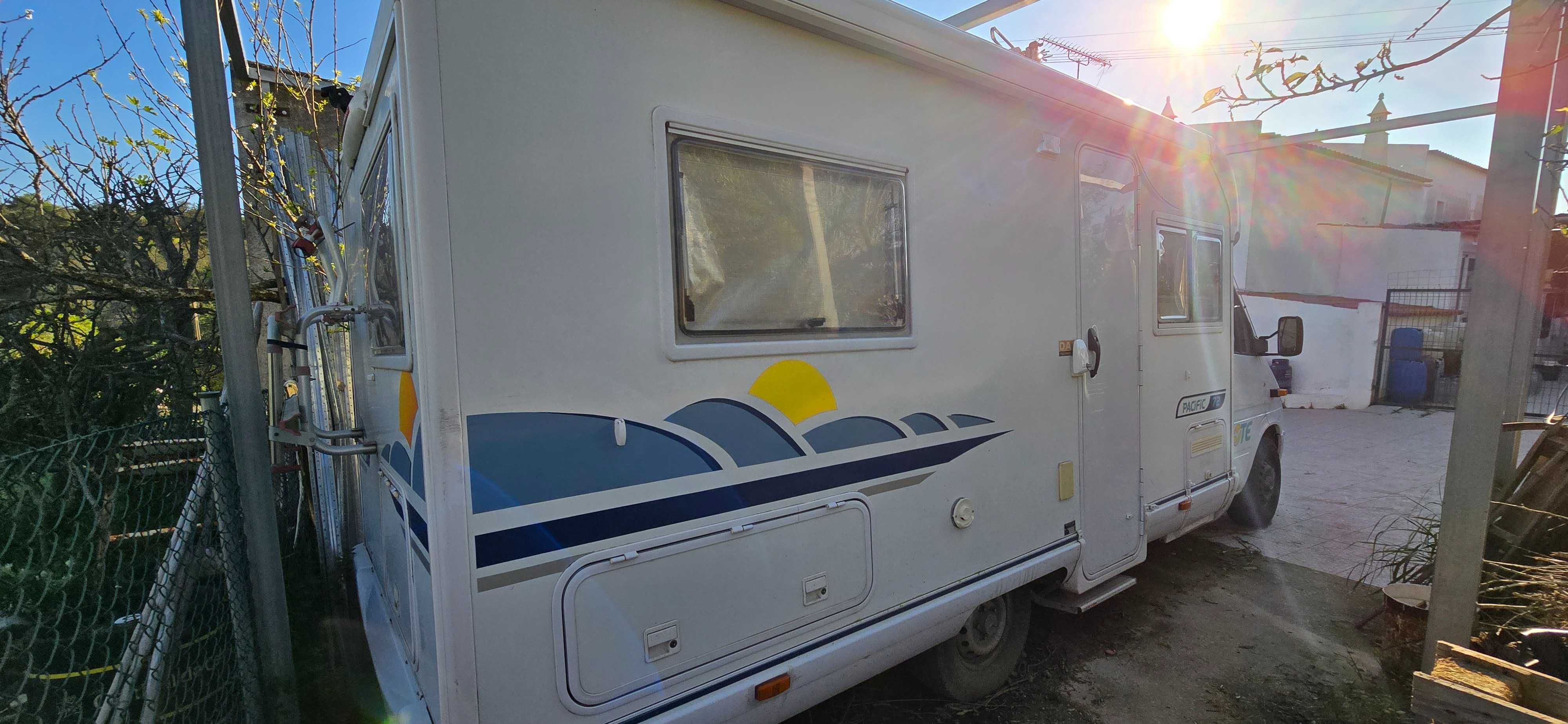 Autocaravana Mercedes-Benz