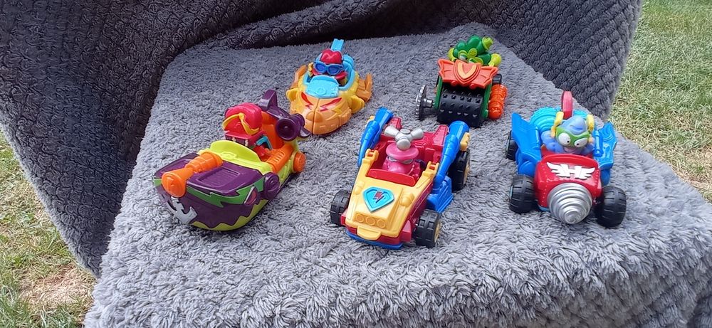 5 pojazdów super zings