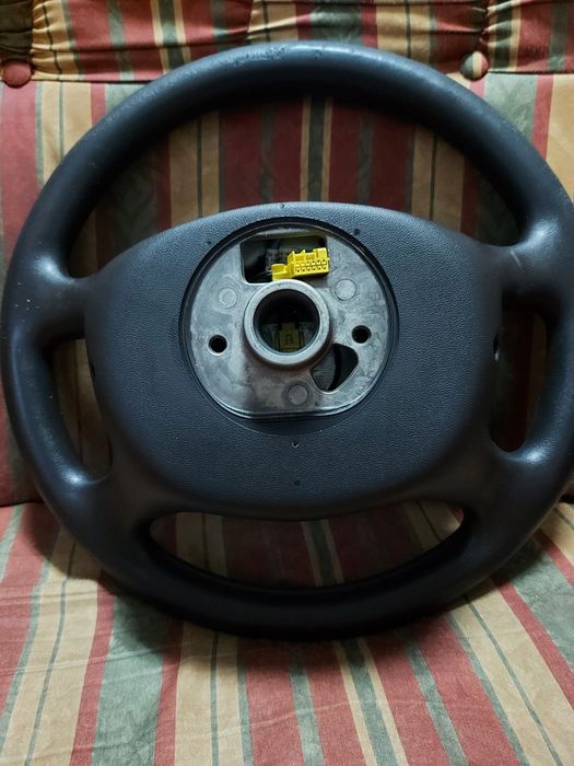 Volante Audi A4 2001