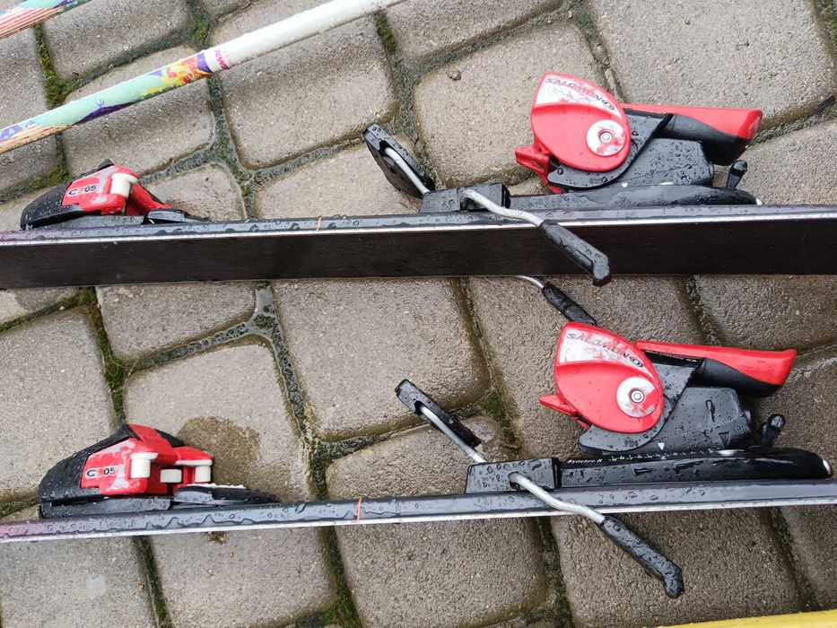 Narty zjazdowe Rossignol