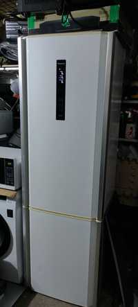 Холодильник на три камери Panasonic