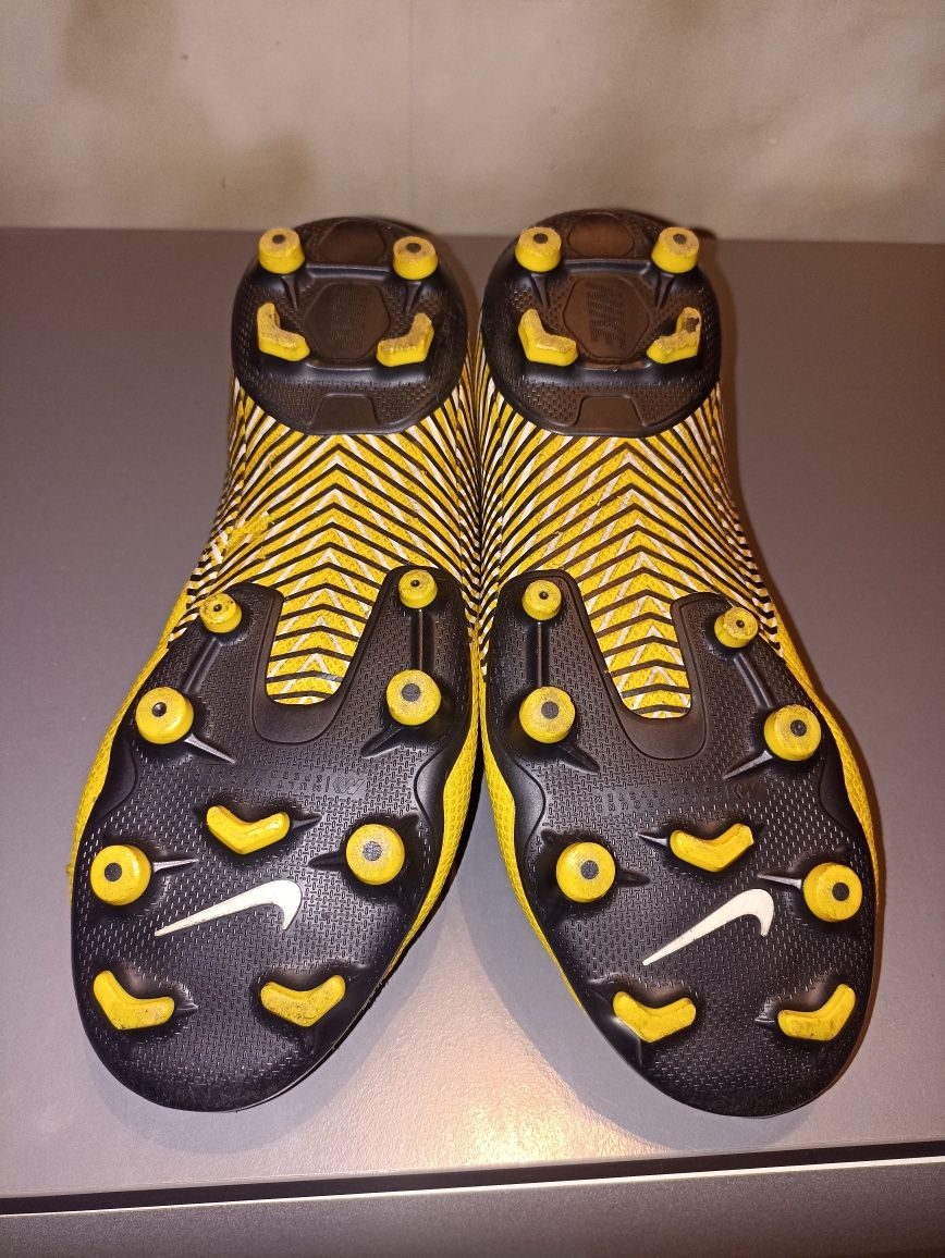 Korki Nike rozmiar 38