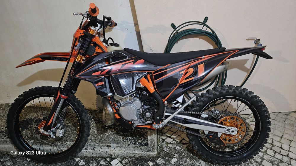 Ktm 300. 2023 como nova raro de se ver