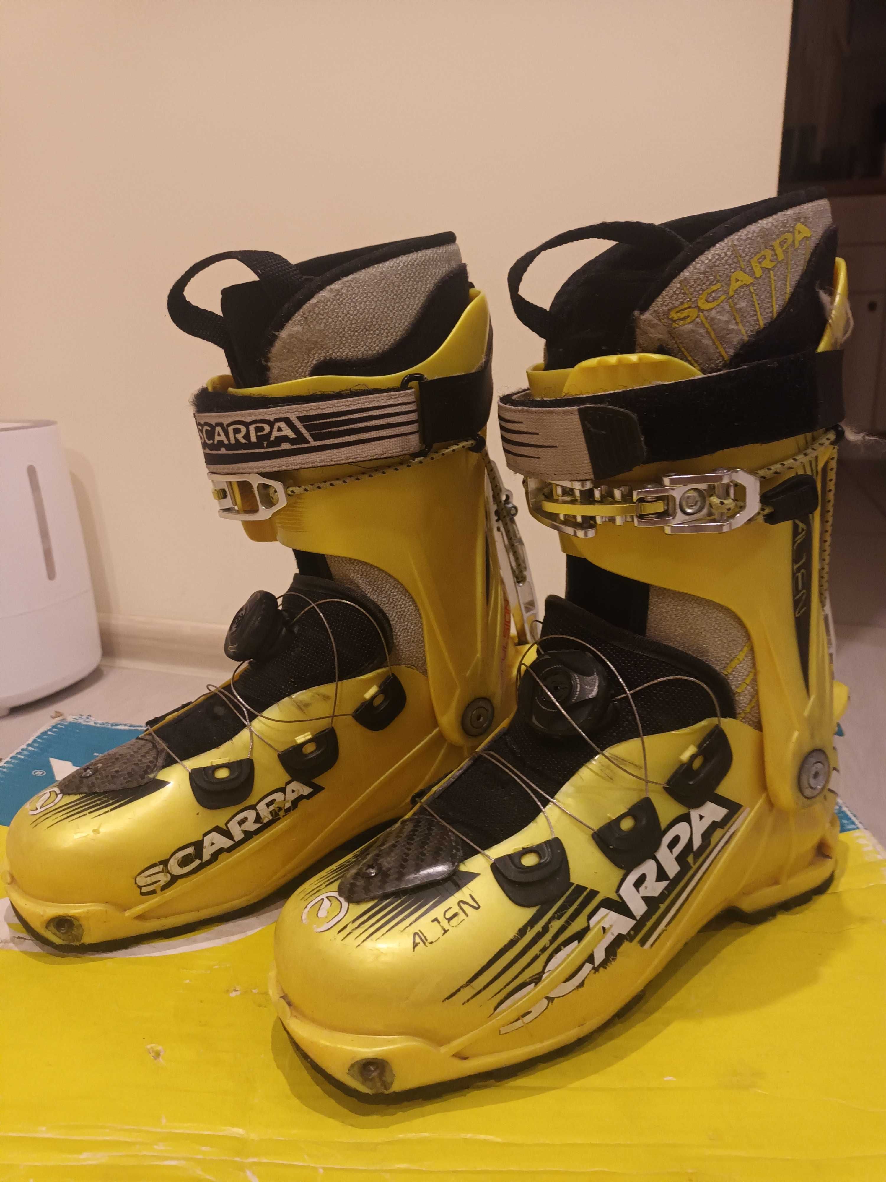 Scarpa Alien roz. 240