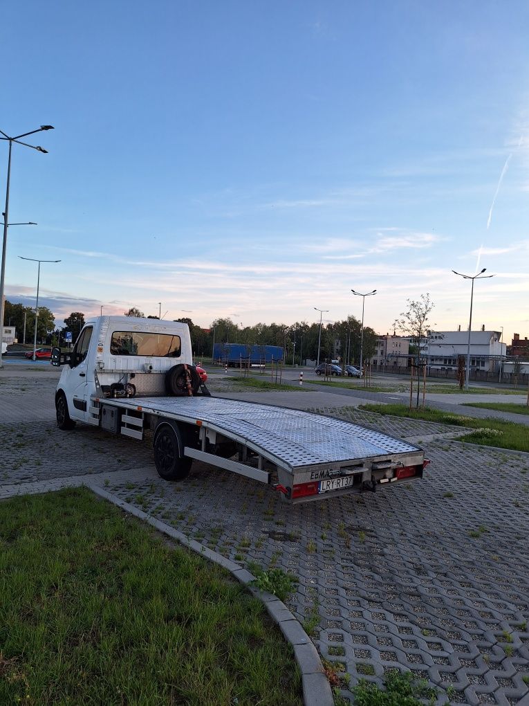 Pomoc Drogowa przewóz pojazdów autolawetą, autolaweta w dobrych cenach