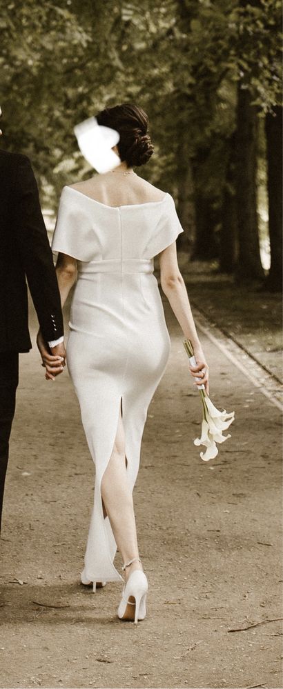 Сукня білого кольору (вечірня, весільна, на розпис)