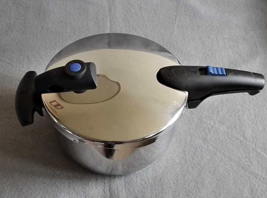 Niemiecki szybkowar FISSLER Blue Point o poj. 4,5l