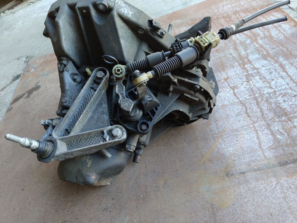 Skrzynia biegów renault Clio 1,5 CDTI 2007 r