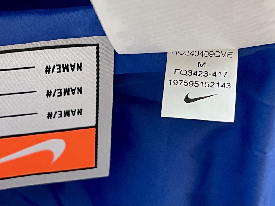 Kurtka zimowa Nike FC Barcelona 137-148 oryginał