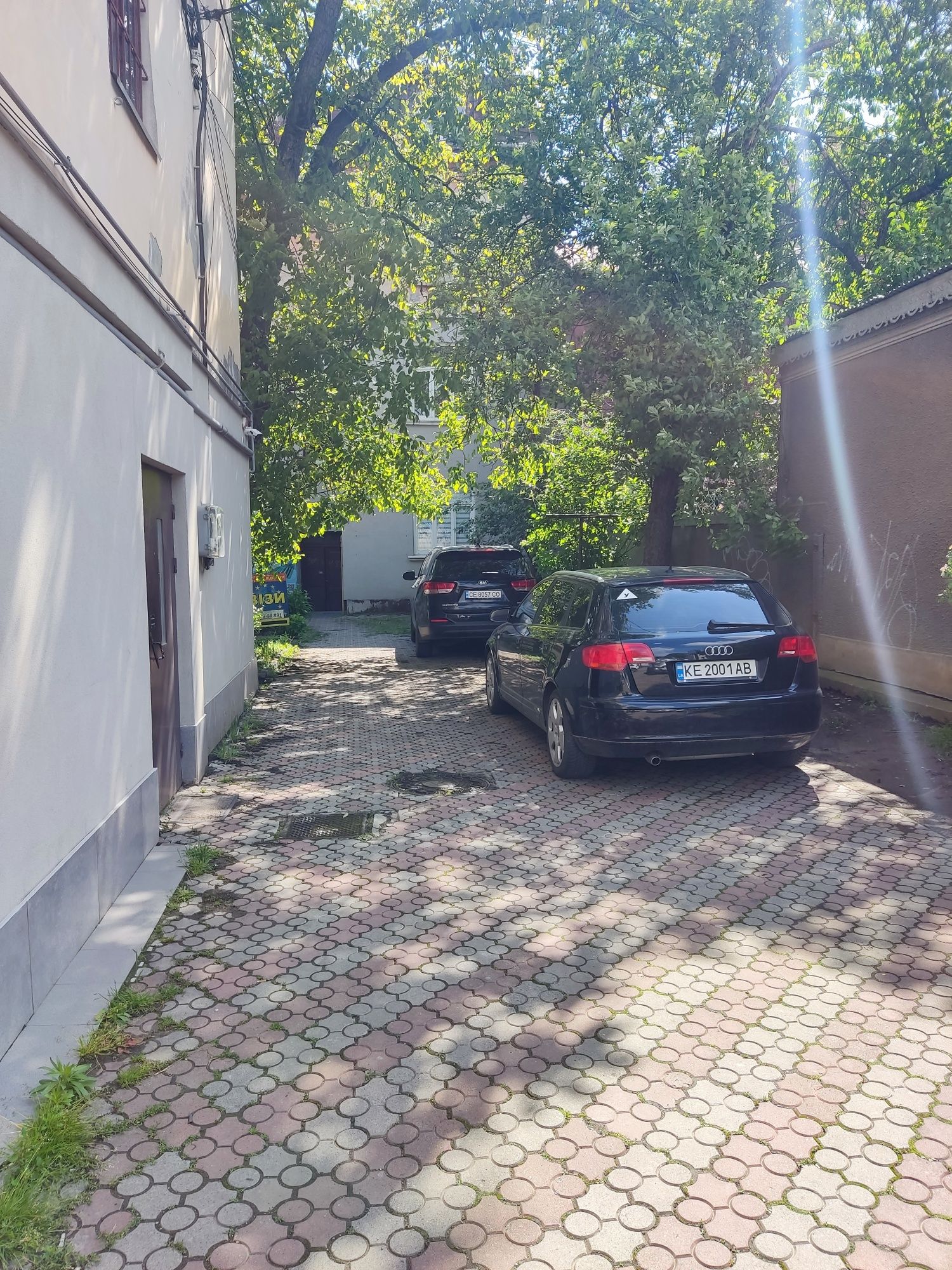 Гарна локація приміщення вільного призначення в оренду