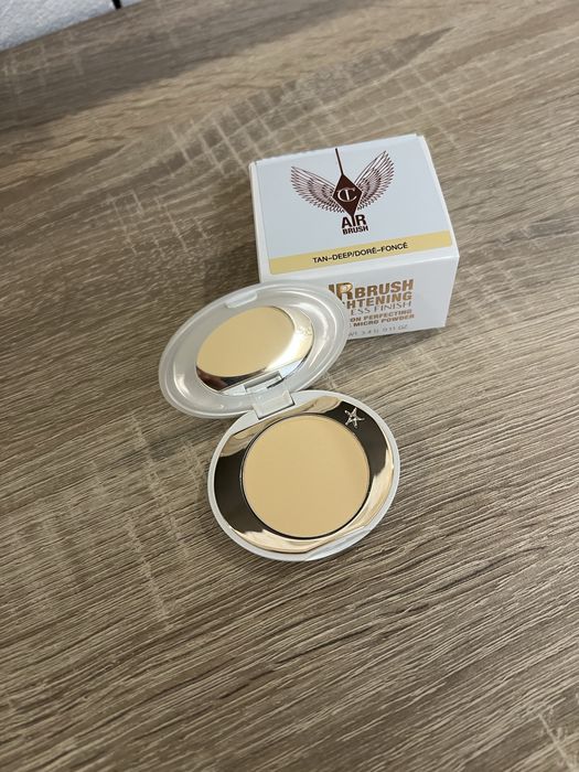 Charlotte Tilbury airbrush puder nowy!