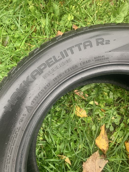 nokian hakkapeliitta r2 235/55/17
