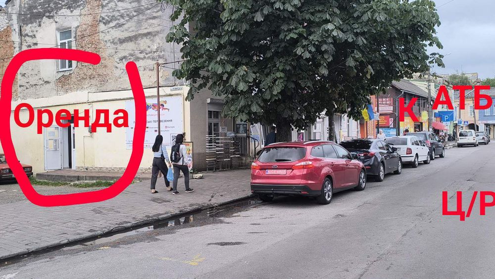 Оренда 35 м2 біля центрального ринку Стрий вул Успенська 44 світло 10