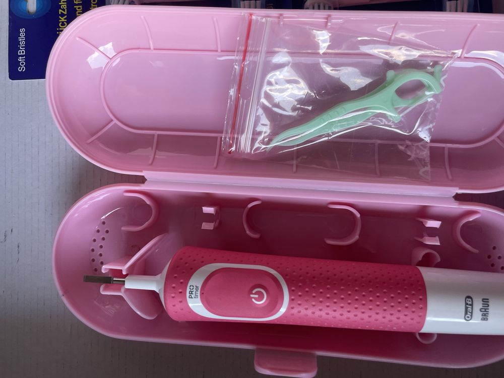 Szczoteczka elektryczna Oral-B rózowa