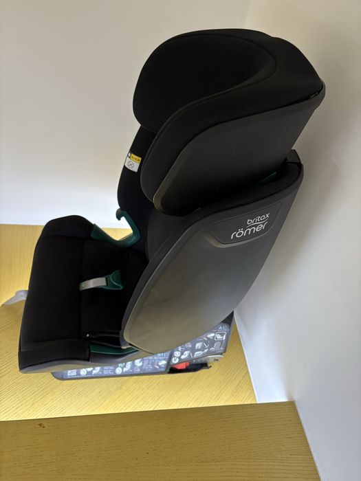 Fotelik dzieciecy Britax Romer Advansafix M I-Size