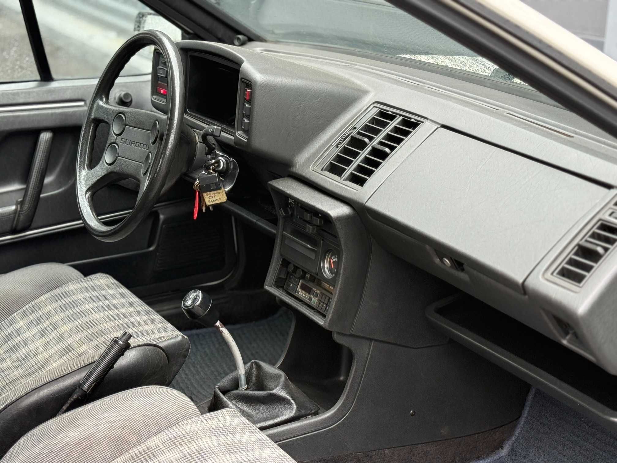 VOLKSWAGEN SIROCCO 1.8 GTI