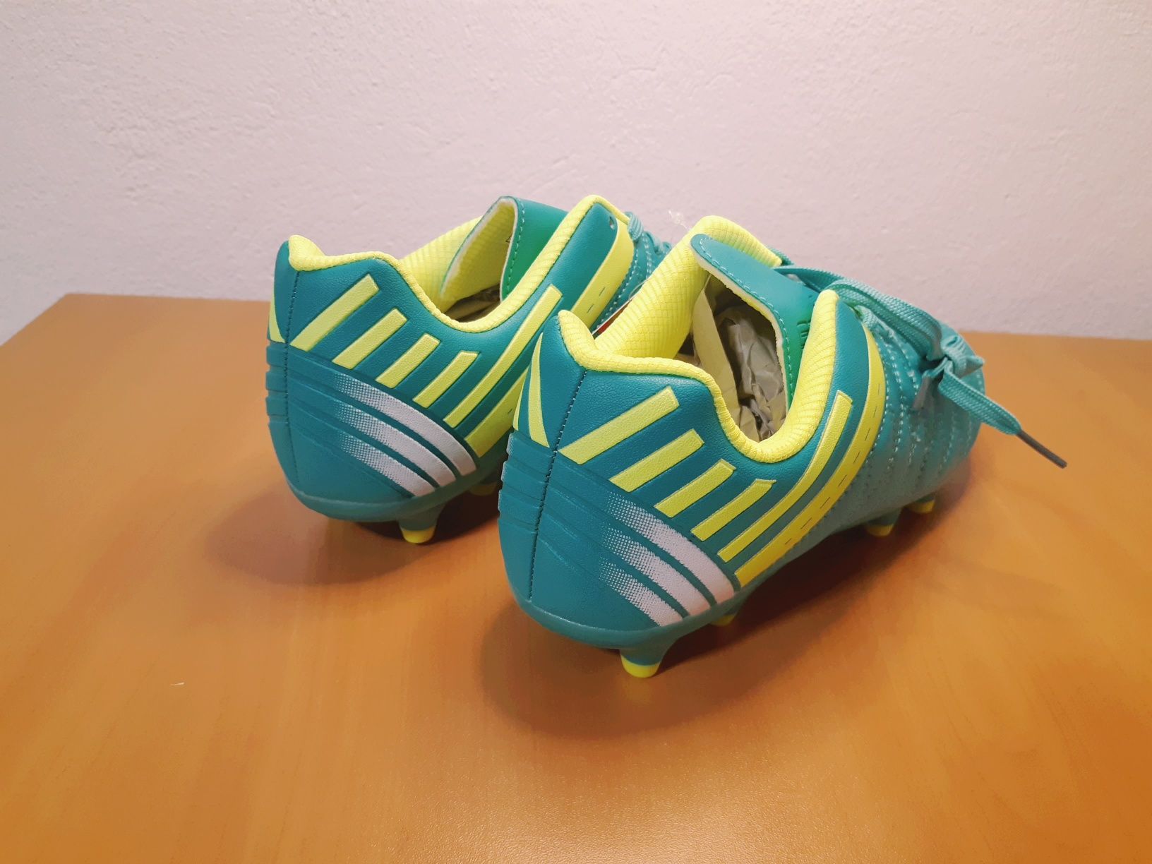 korki dziecięce r. 38 NOWE buty piłkarskie