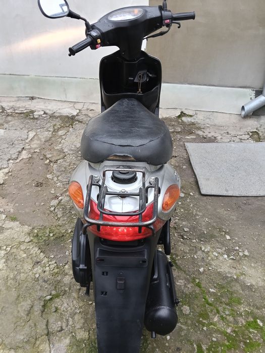 Продам скутер Ямаха Джог инжектор