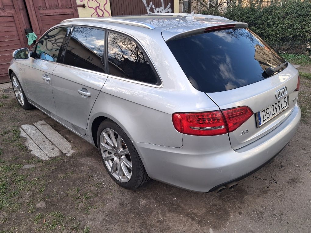 Audi a4 b8 2011r