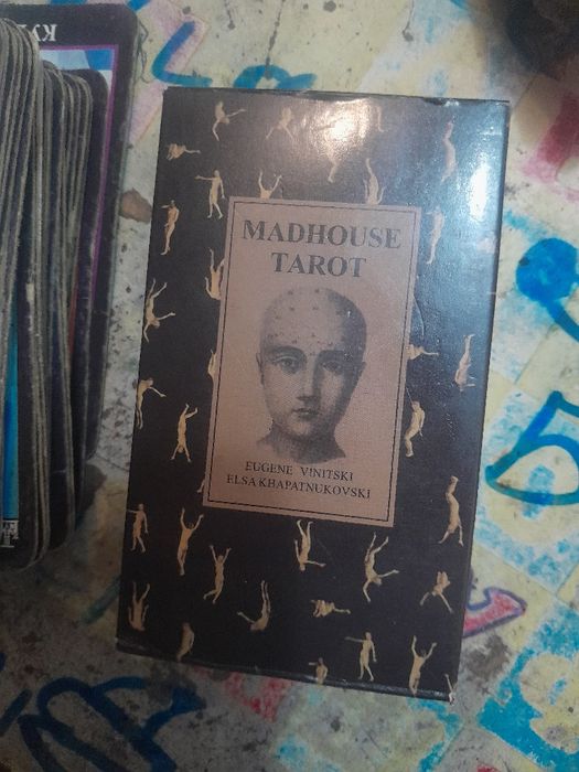 карти таро новие и бу