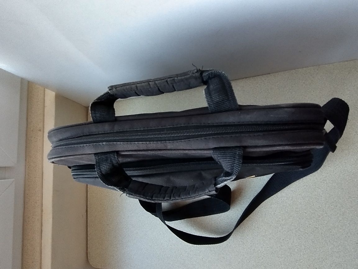 Torba wzmacniana na laptopa lub dokumenty Case Logic